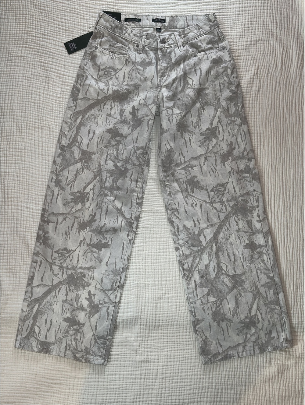 Wild Fable Camo Cargo Pants Women’s 2 Y2K Utility Casual